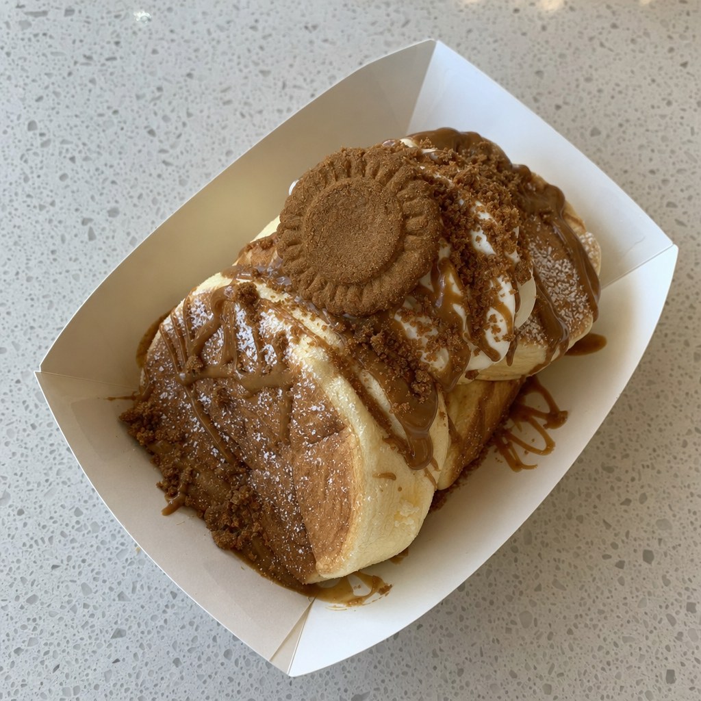 Souffle Lotus Biscoff — Mochinut Orlando Millenia